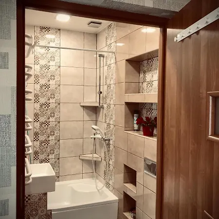 Δωμάτια σε οικογενειακή κατοικία Goscinne Gallick